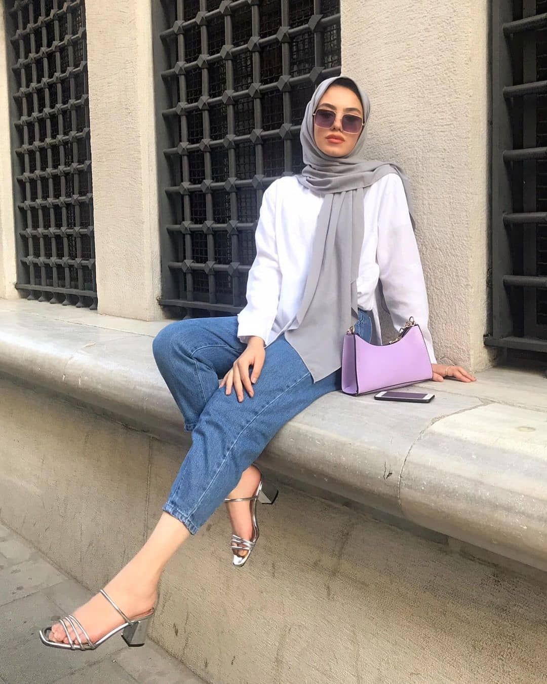 hijabi feet