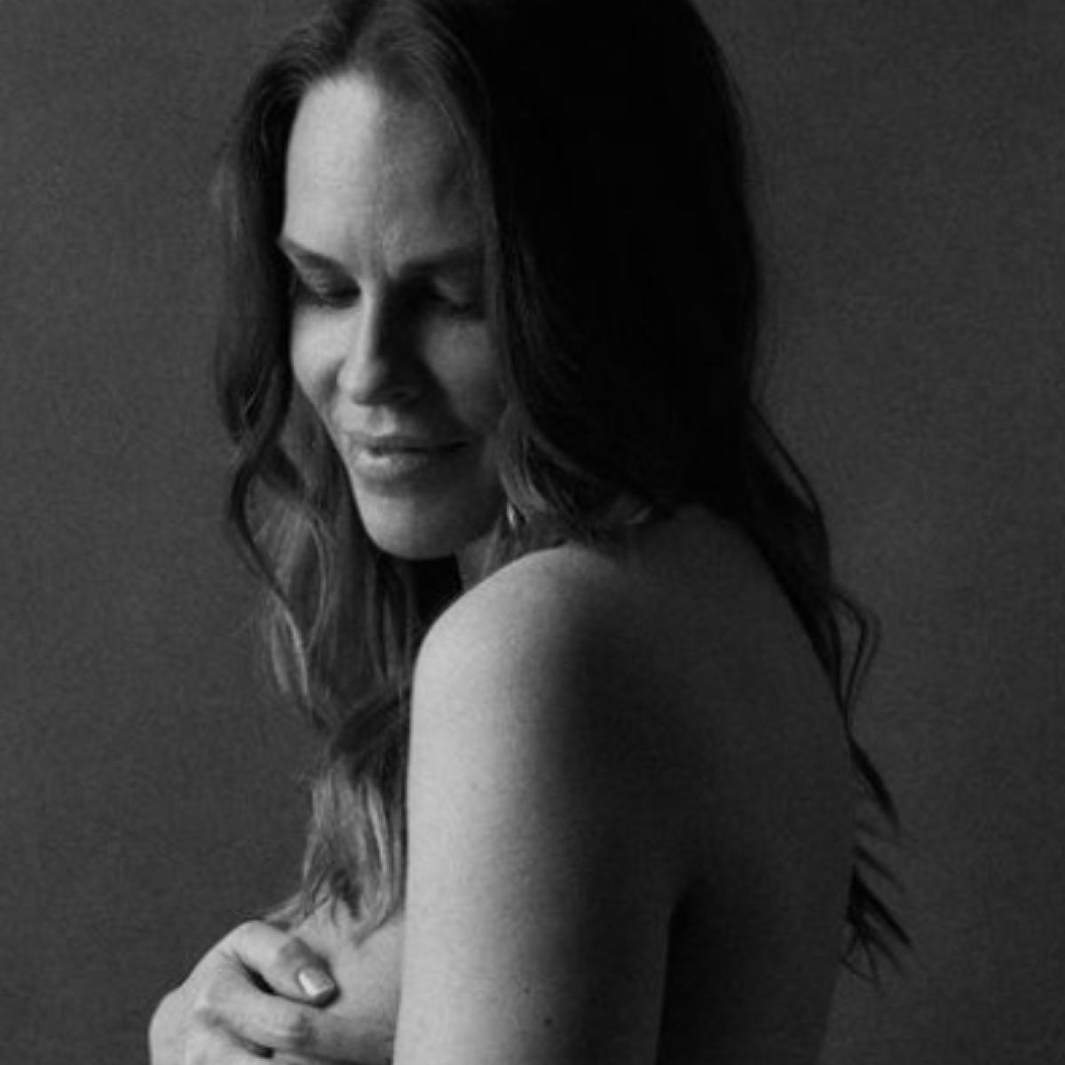 hilary swank nu