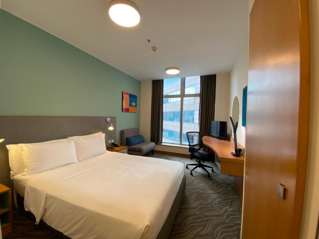 holiday inn express hong kong