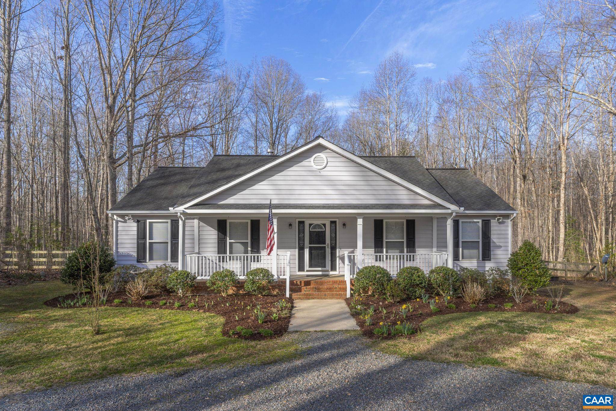 homes for sale louisa va