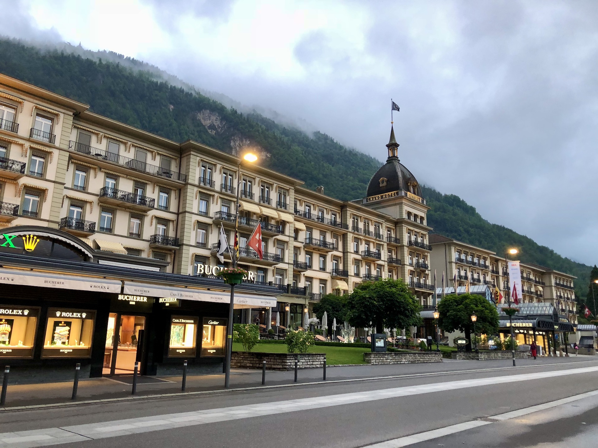 hotels in interlaken city centre