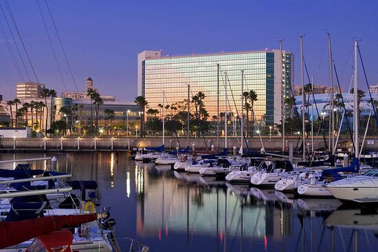 hotels near long beach convention center