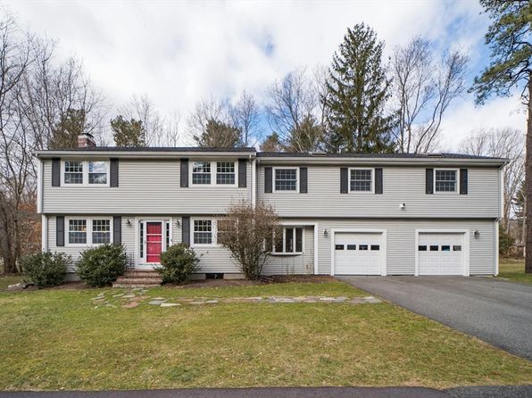 house for sale in medfield ma