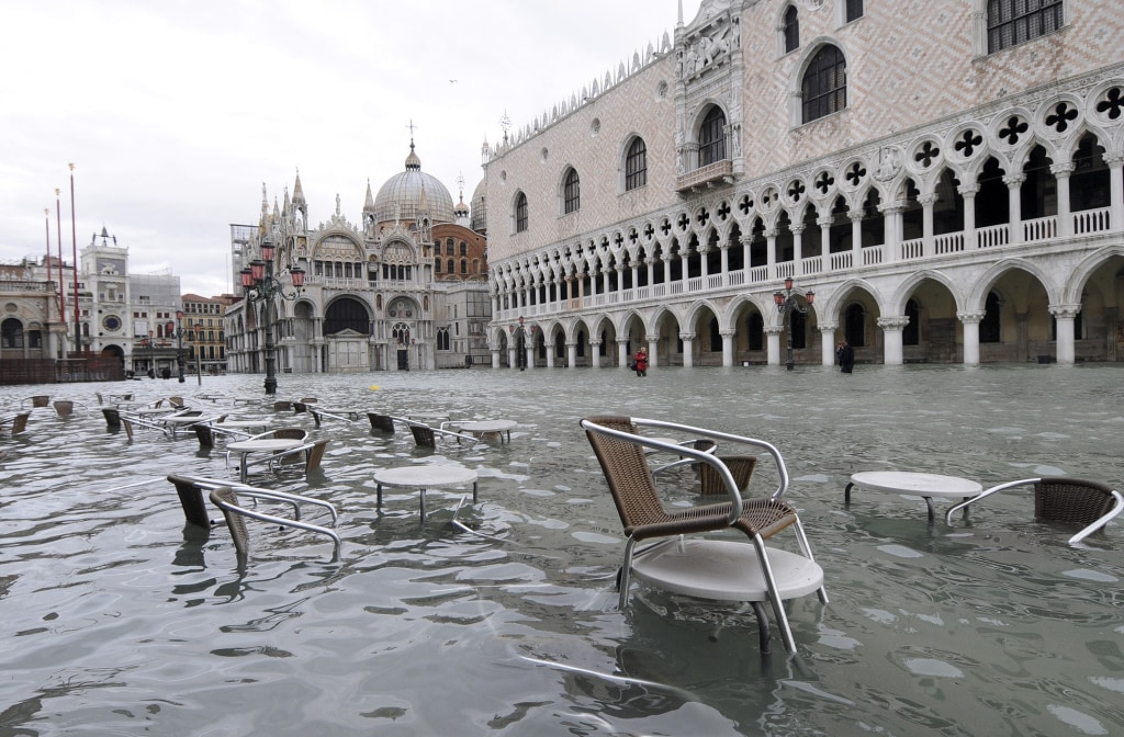 how long until venice sinks