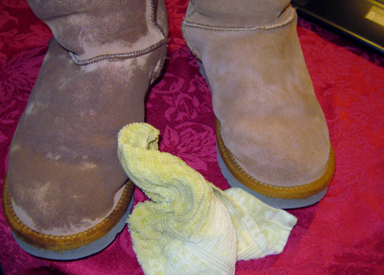 how to get salt stains out of ugg boots