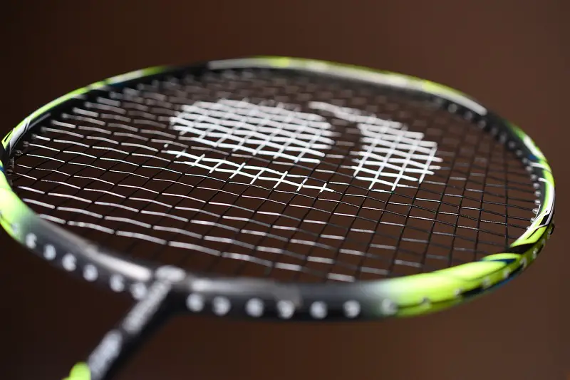 how to repaint badminton racket