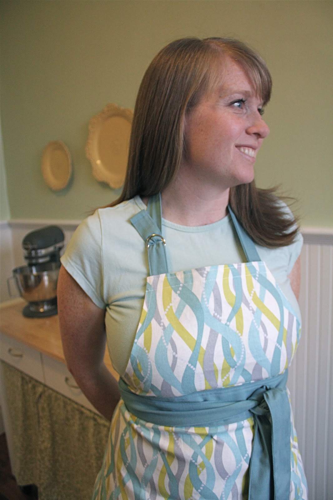 how to tie an apron with rings