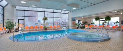 howard johnson hotel by the falls reviews