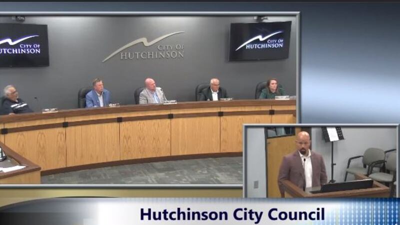 hutchinson ks city manager