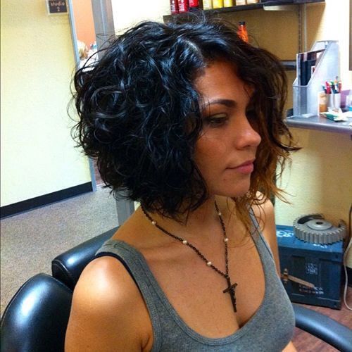 inverted bob haircuts for curly hair