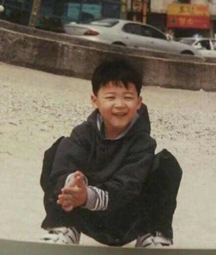 jimin childhood