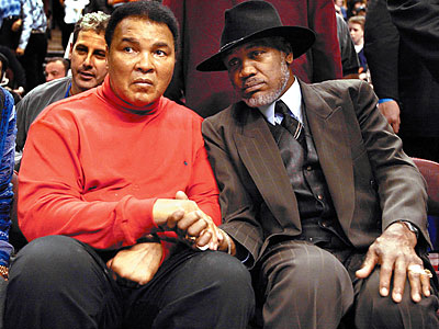 joe frazier old