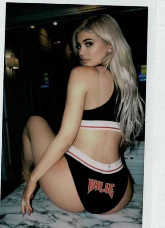 kylie jenner pornhub