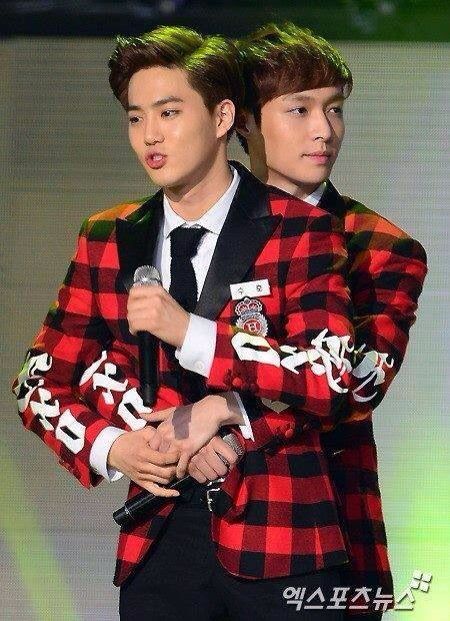 lay y suho