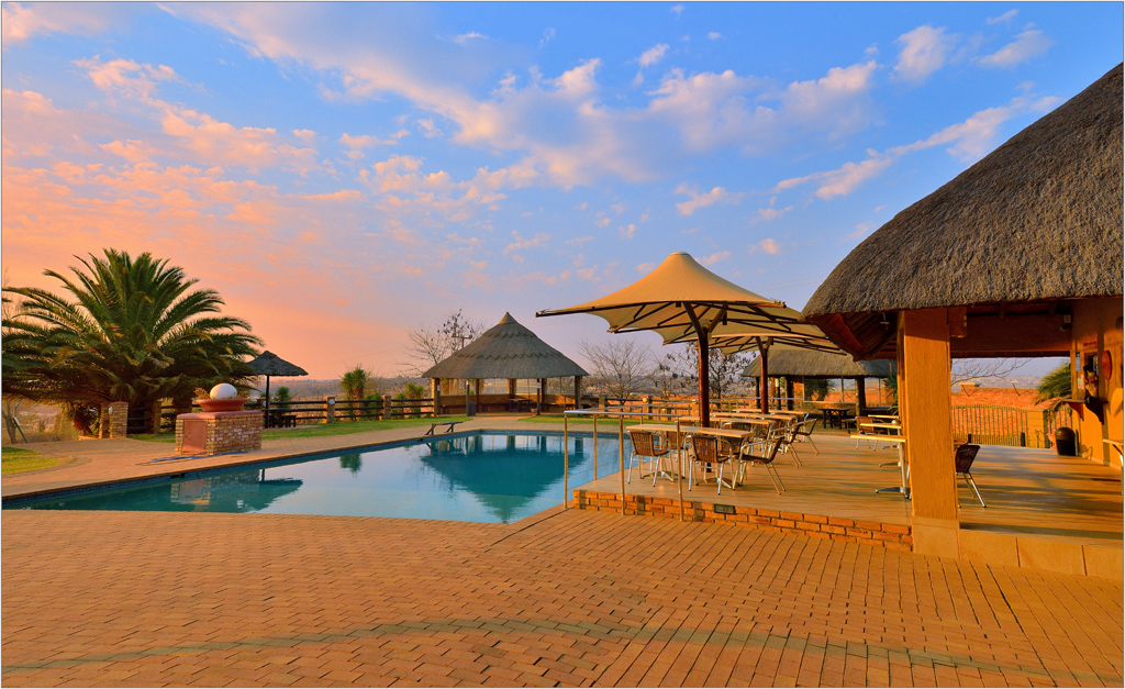 lodges in fourways