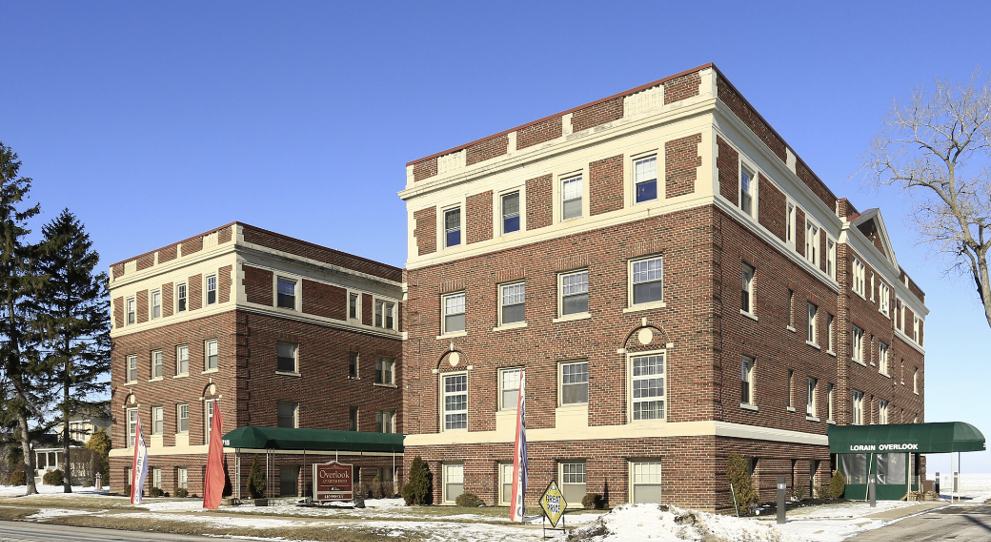 lorain overlook apartments