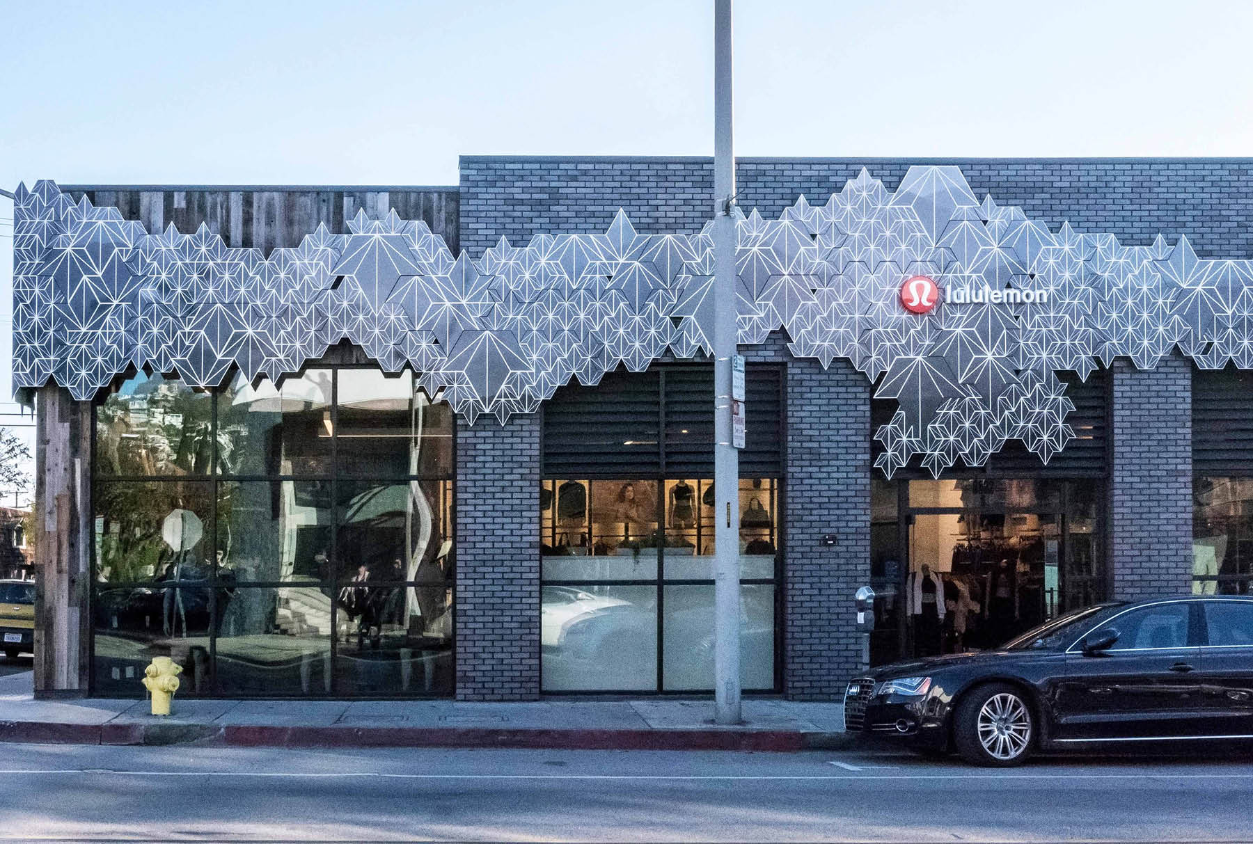 lululemon stores los angeles