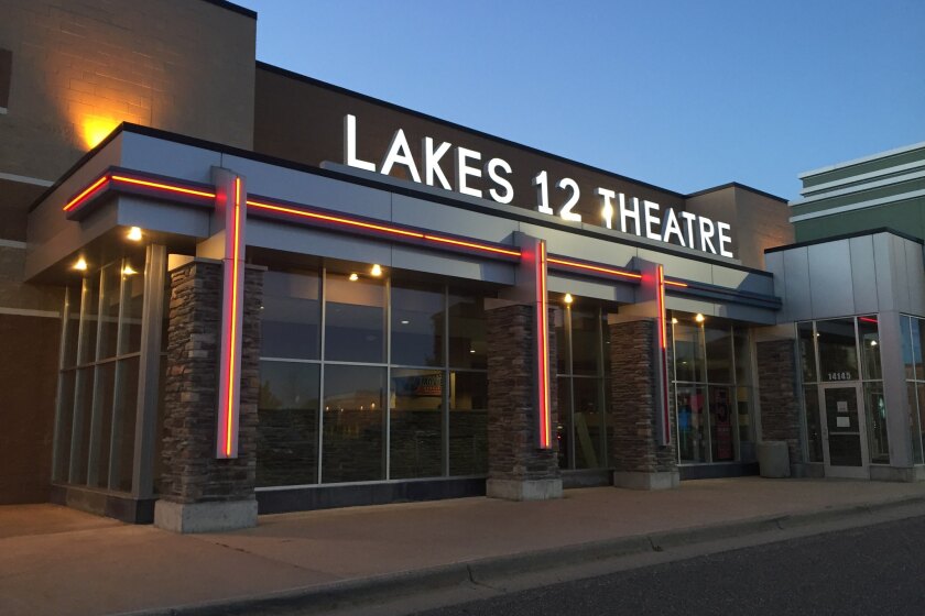 mann lakes 12 theatre