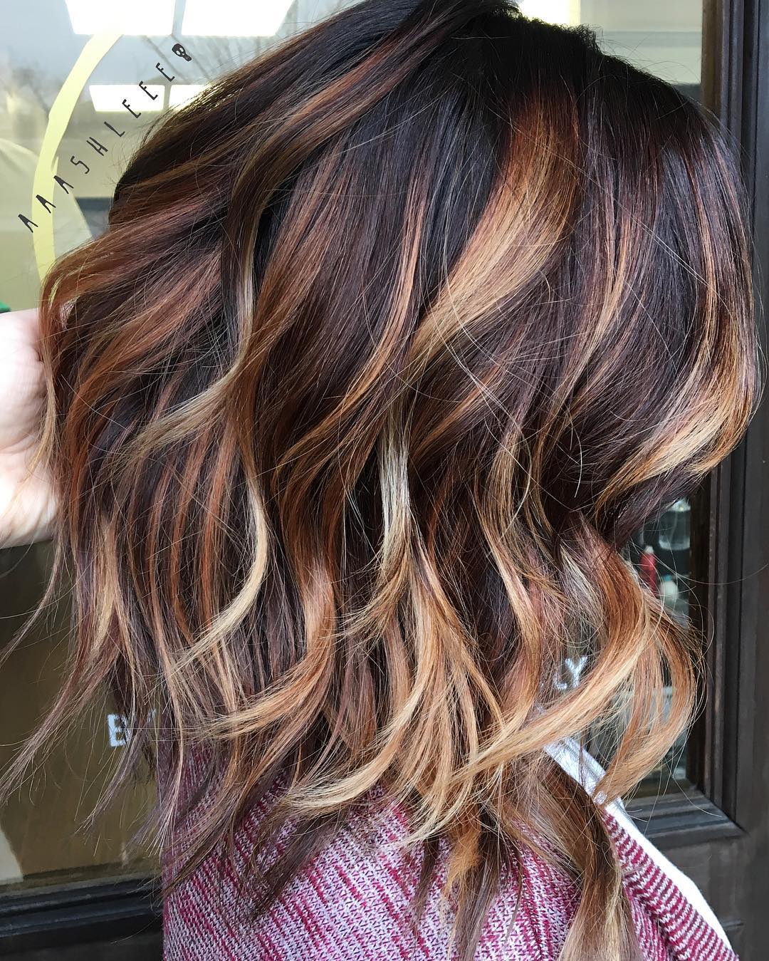 medium brown hair balayage