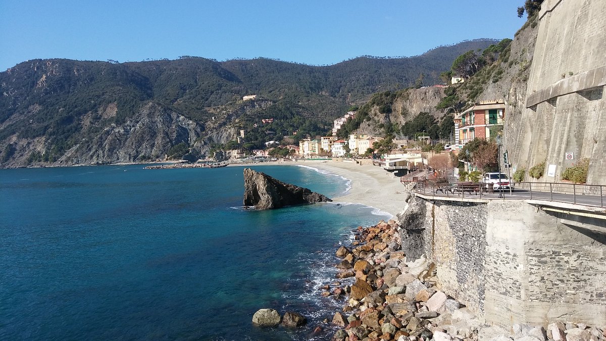 monterosso accommodation