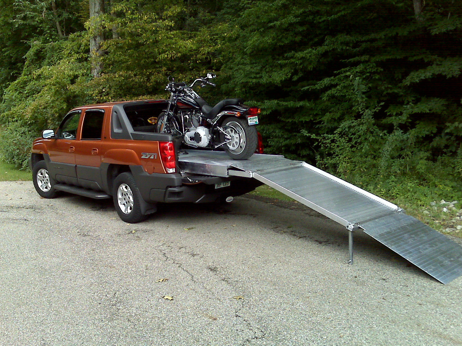 motorcycle ramp for pickup truck