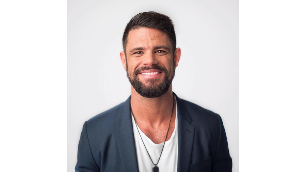 net worth of steven furtick