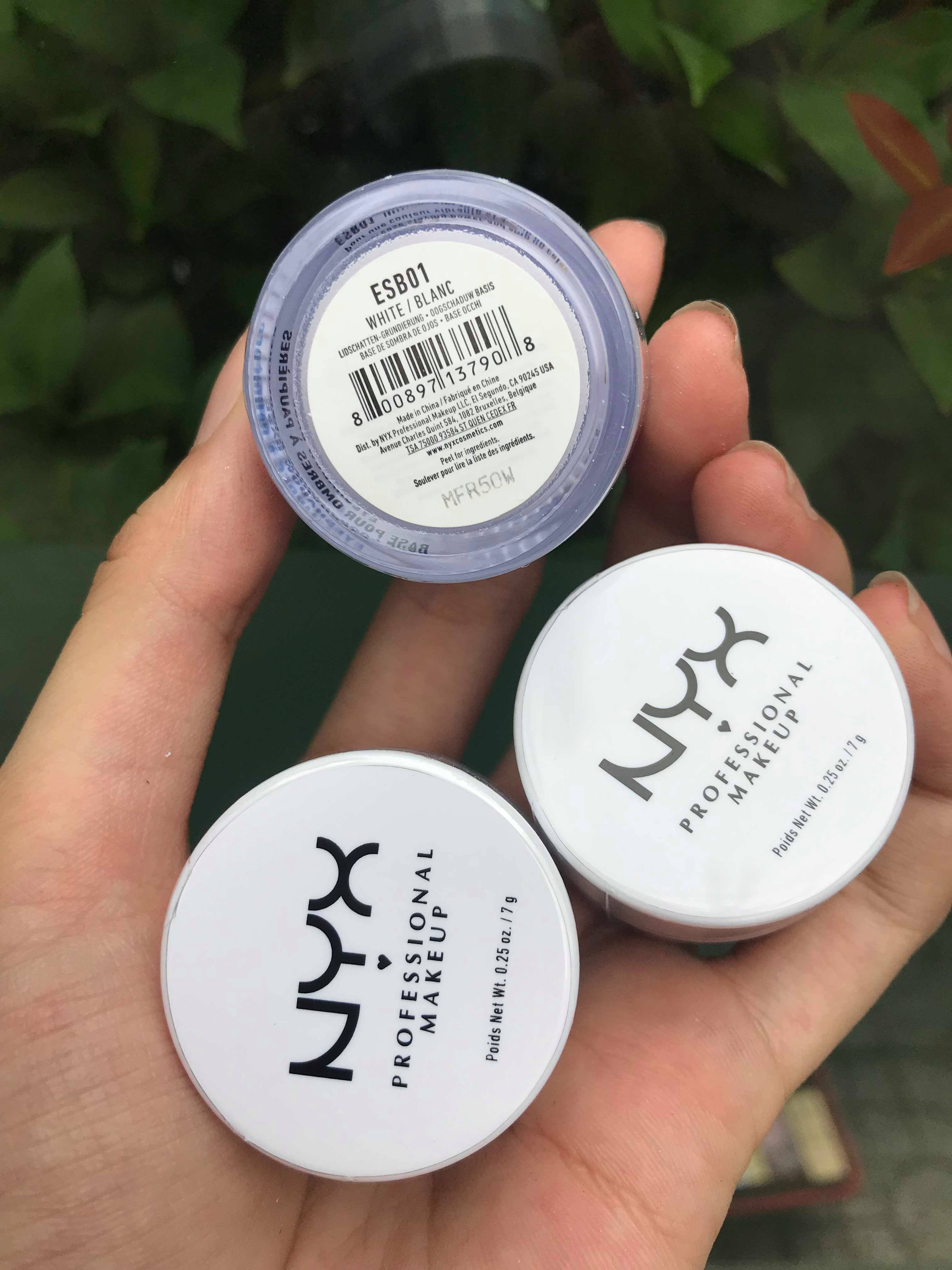 nyx white eyeshadow base