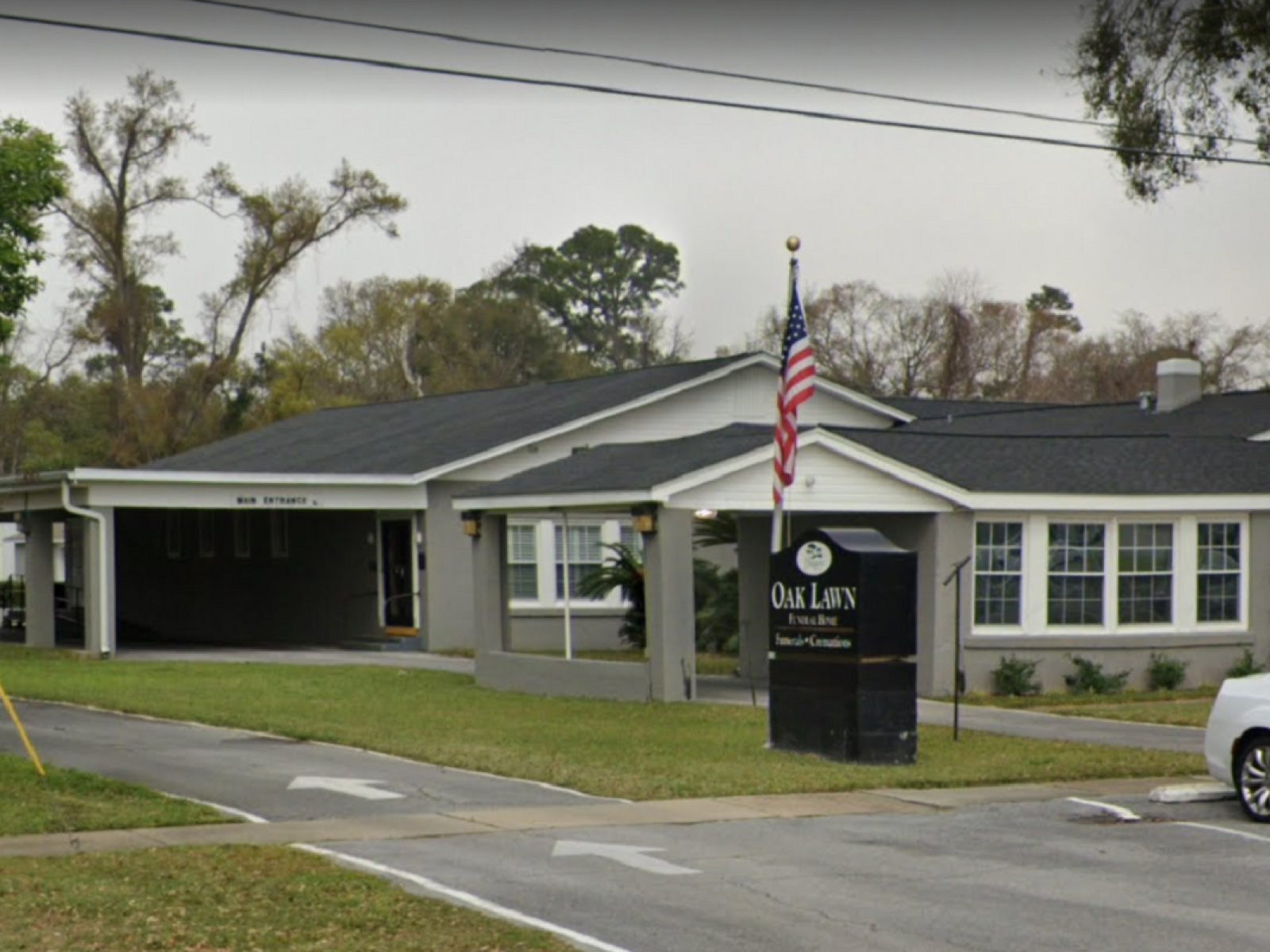 oak lawn funeral home pensacola fl