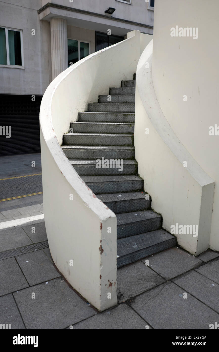 pasamanos de concreto para escaleras