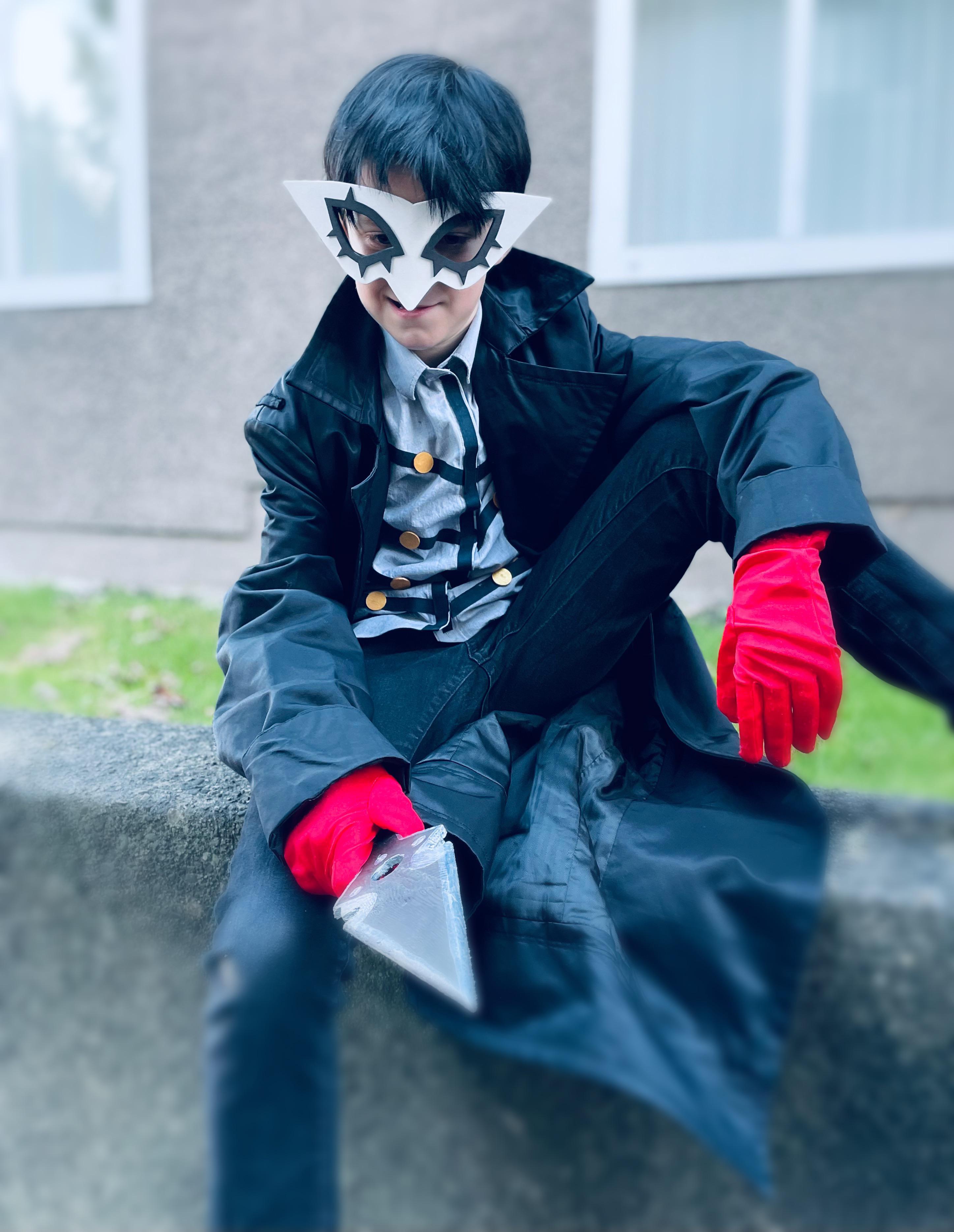 persona 5 joker cosplay