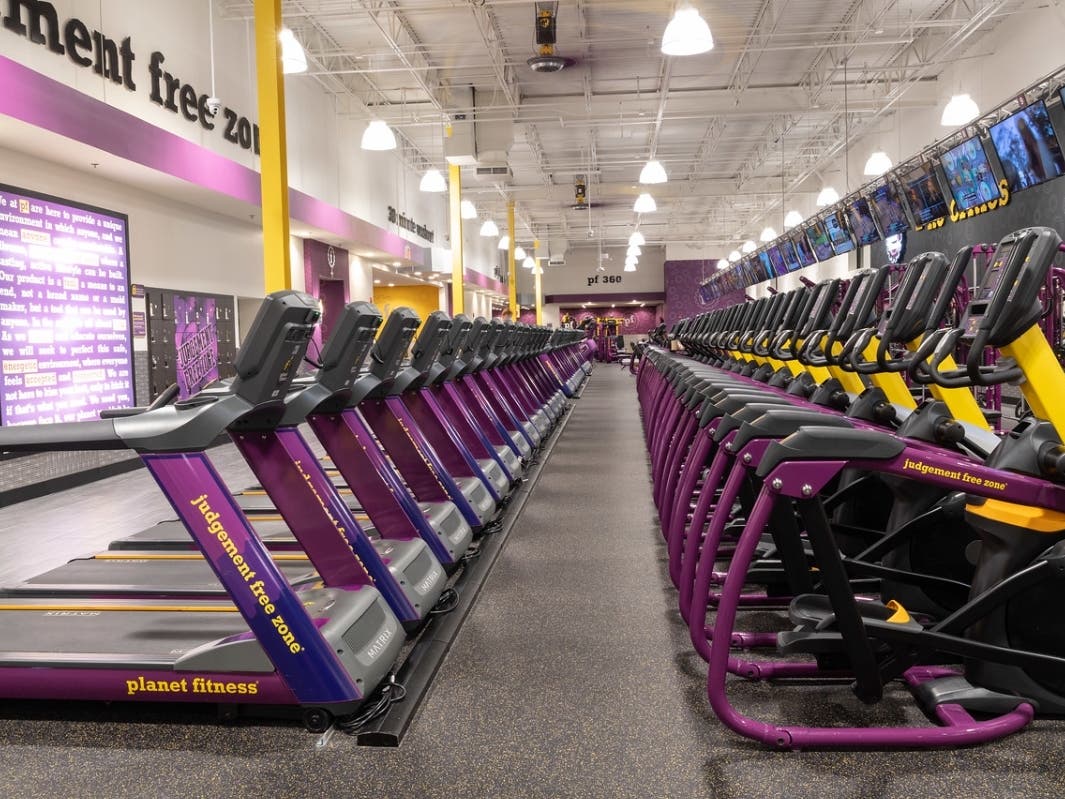 planet fitness columbia hours