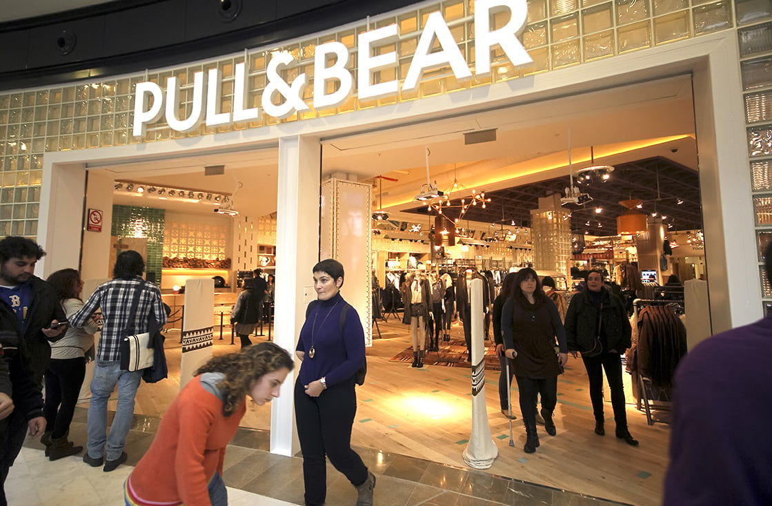 pull and bear cancelas