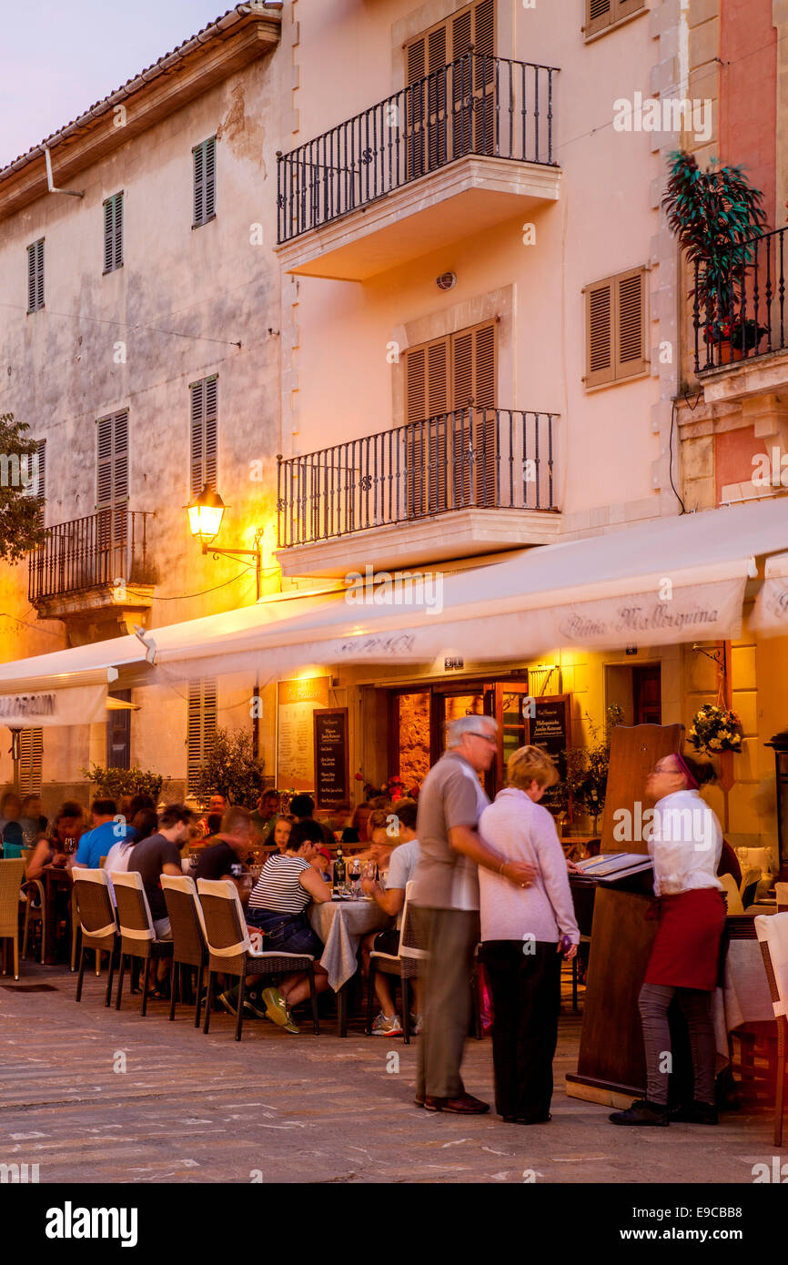 restaurants in alcudia old town