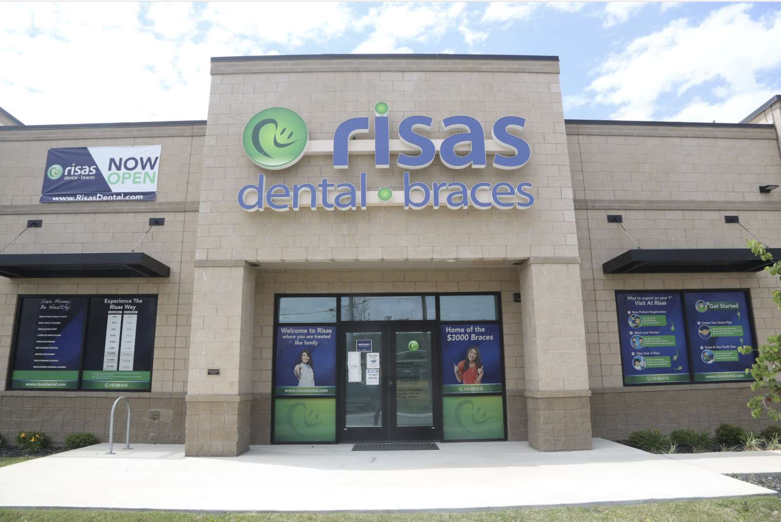 risas dental near me