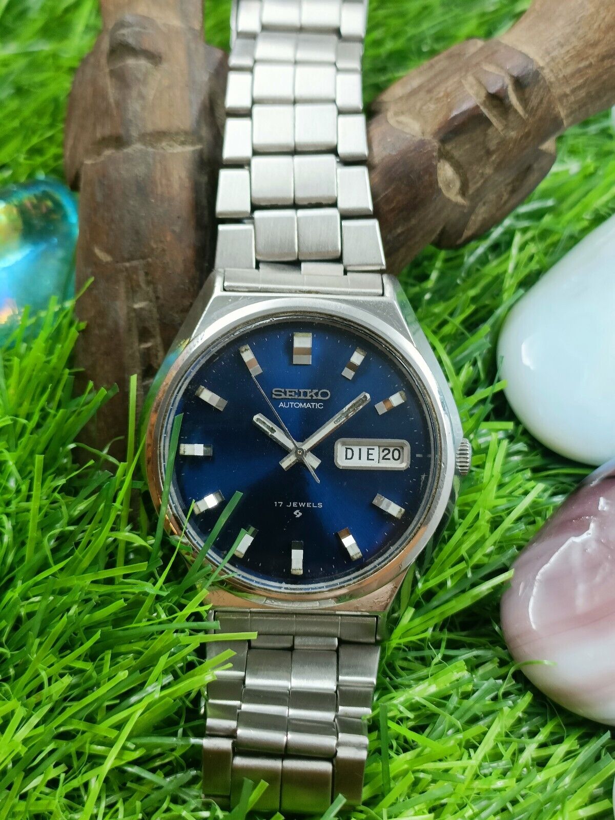 seiko automatic 17 jewels