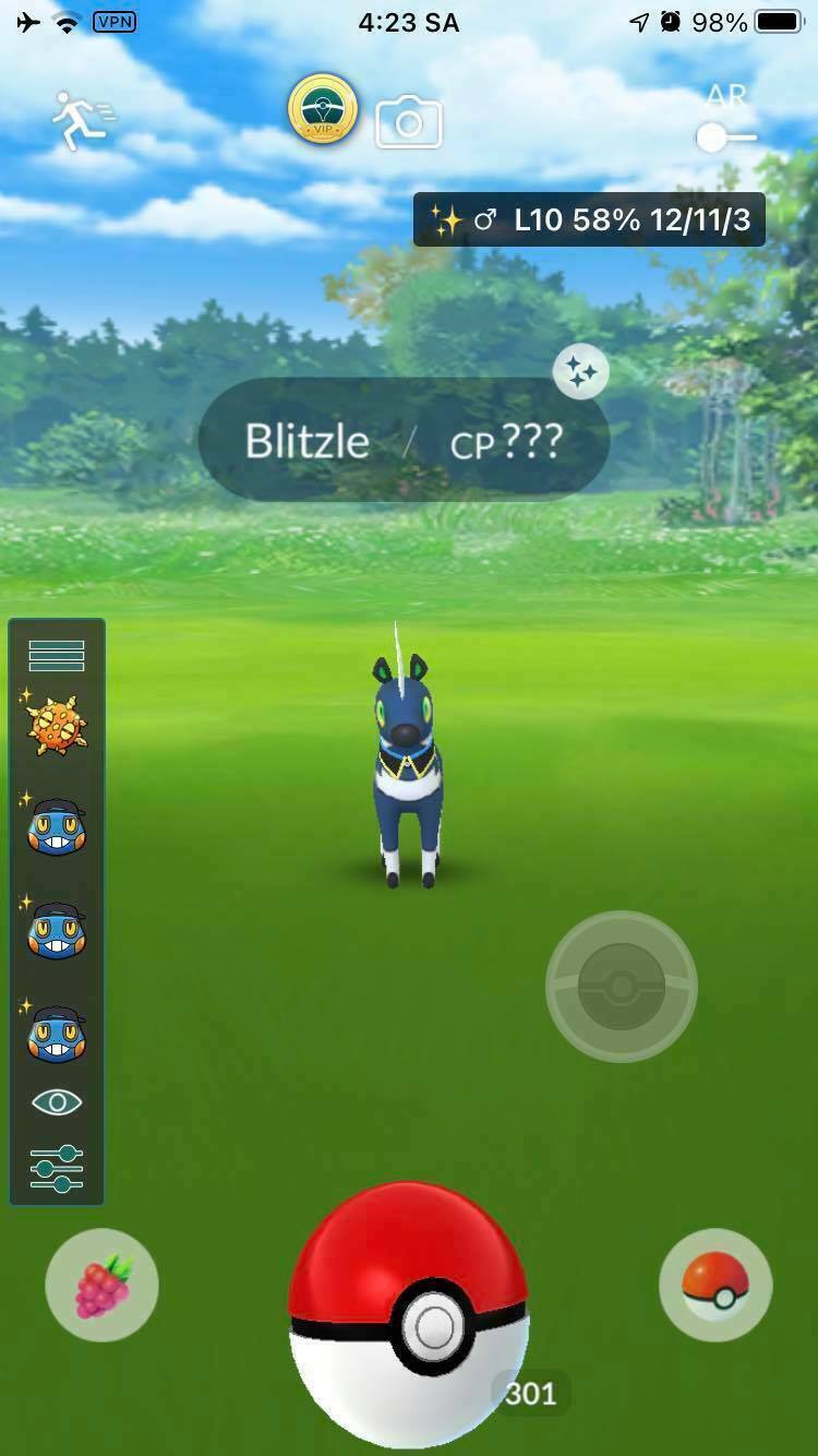 shiny blitzle