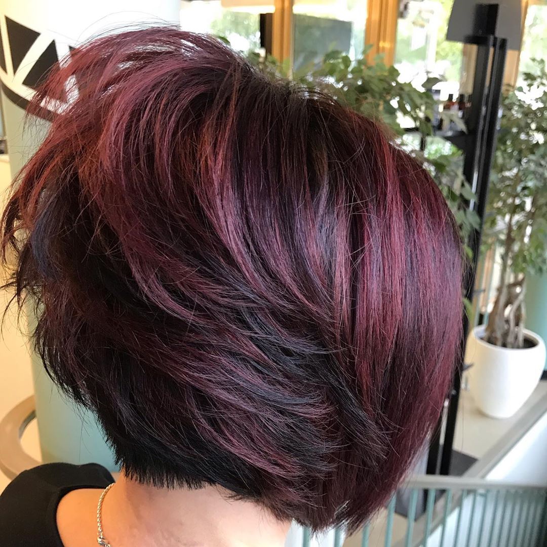 short burgundy hair with highlights