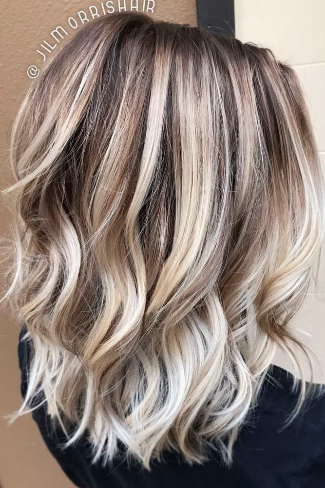 shoulder length hair and color