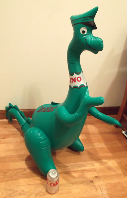 sinclair blow up dinosaur