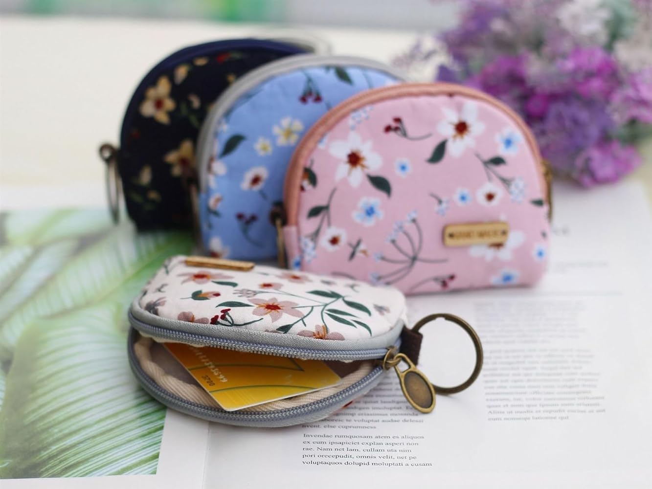 small coin purse with zipper