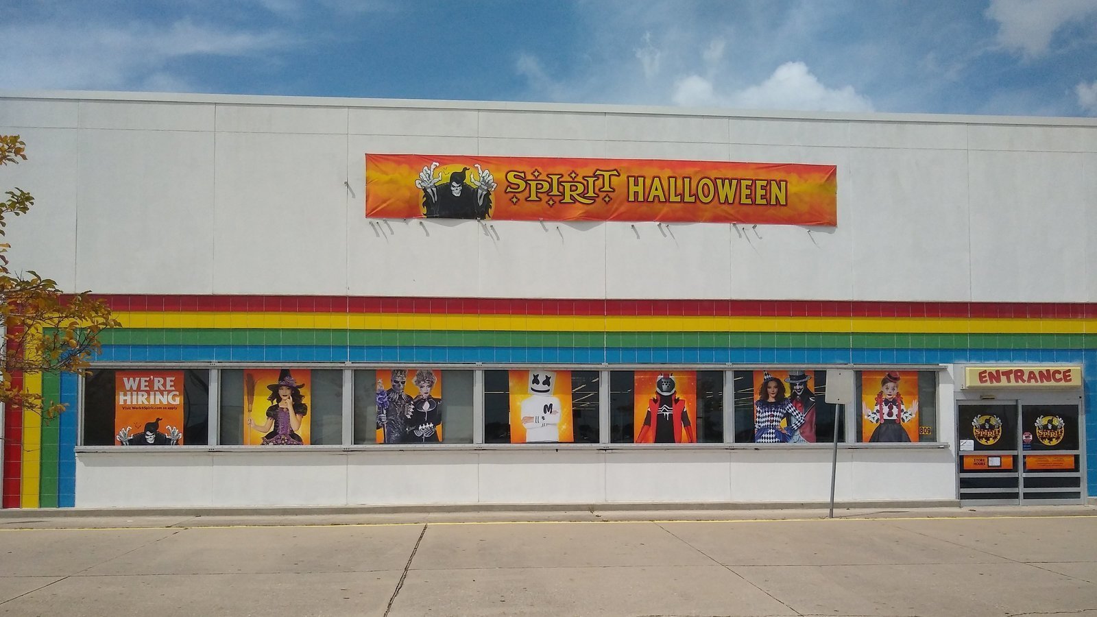 spirit halloween pensacola photos