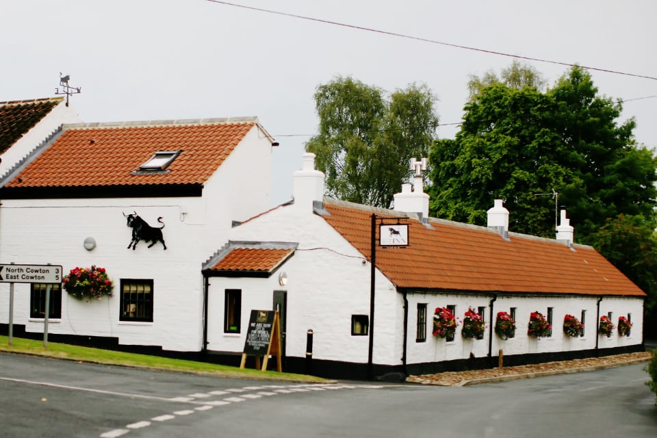 the black bull inn moulton