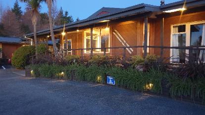 tongariro national park accommodation