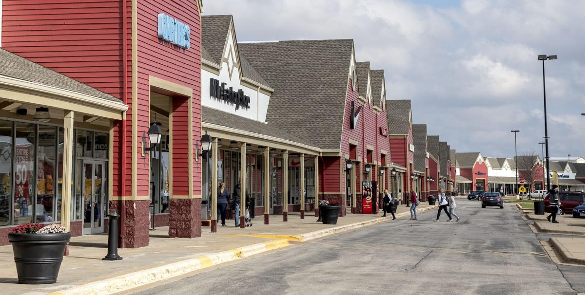 tuscola outlet mall illinois