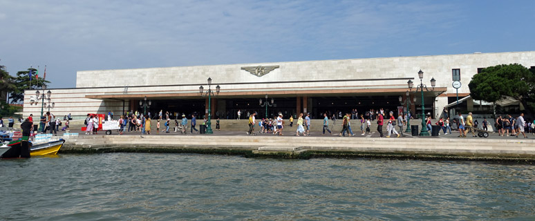 venezia st lucia station