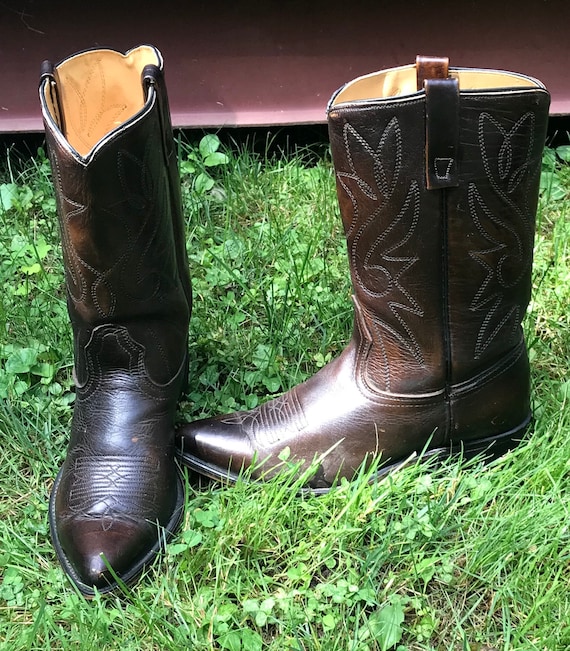 vintage western boots