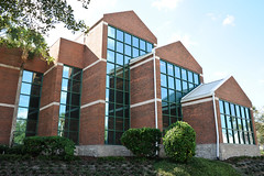 volusia county library deland