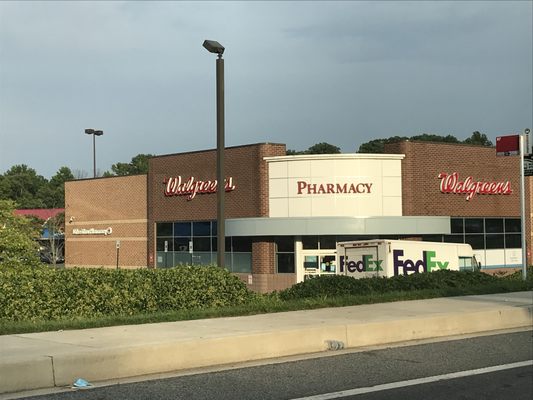 walgreens pharmacy laurel