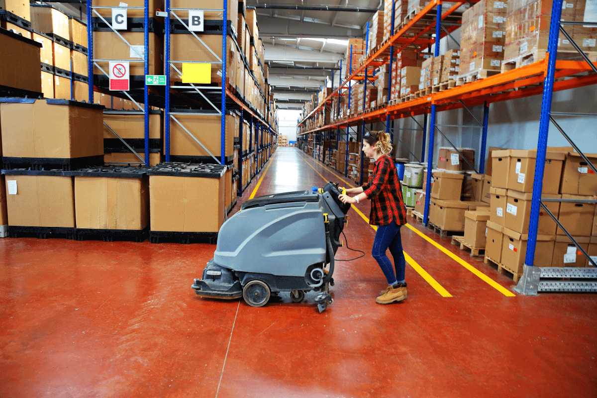 warehouse cleaning jobs