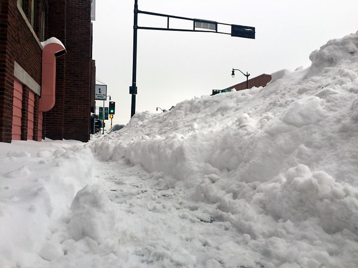 weather in waukesha wi today